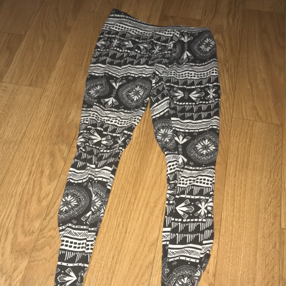 Aztec leggings